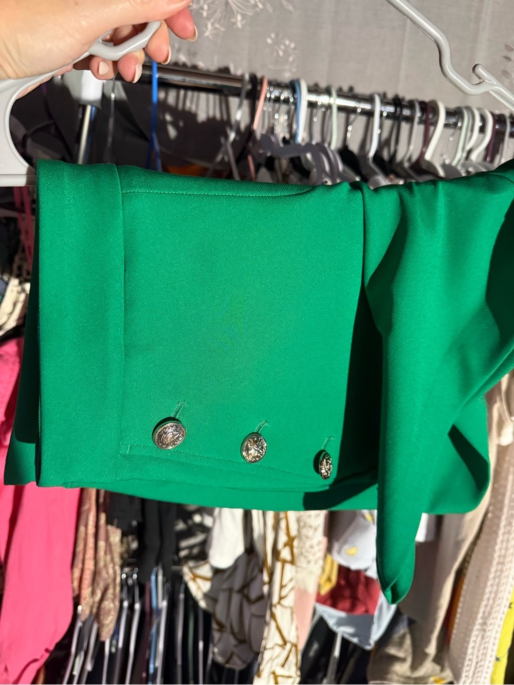Structured Green Women's Blazer with Decorative Buttons